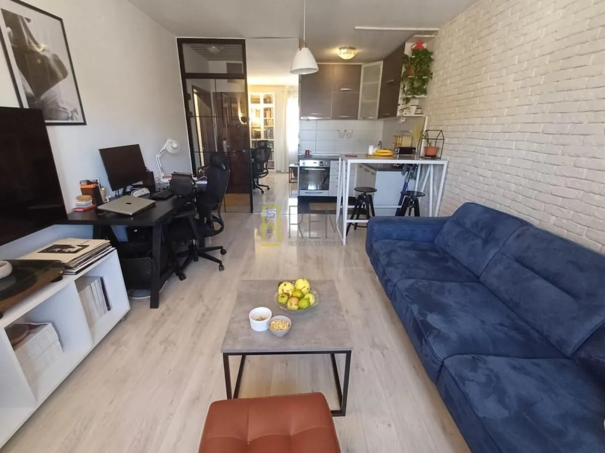 Prodaja, dvosoban stan, 57m², Podgorica, Crna Gora