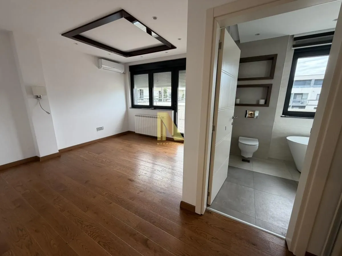Izdavanje, stan, 240m², Telep, Novi Sad Sve Podlokacije
