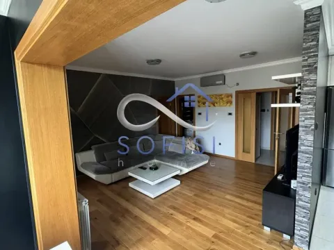 Izdavanje, trosoban stan, 64m², Centar, Novi Sad - image 6