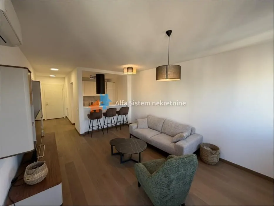 Rent, three bedroom apartment, 68m², Centar Sve Podlokacije, Beograd
