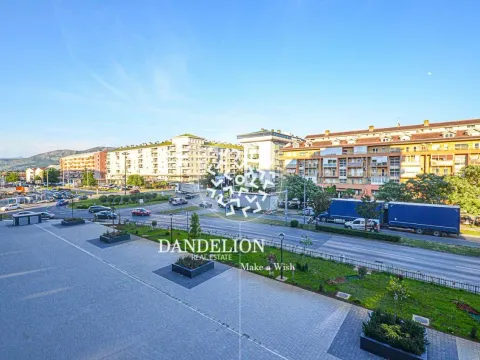 Izdavanje, dvosoban stan, 66m², Stari Aerodrom, Podgorica - image 11