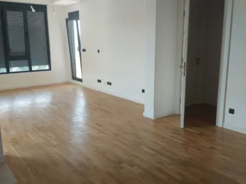 Rent, office space, 83m², City Kvart, Podgorica - image 3