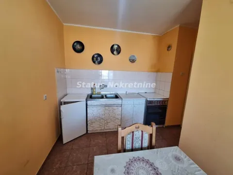 Izdavanje, dvosoban stan, 57m², Sajmište, Novi Sad - image 6