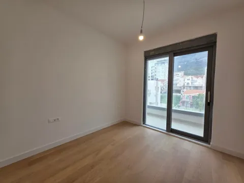 Prodaja, dvosoban stan, 69m², Bečići, Budva - image 18