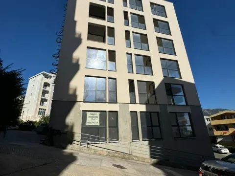 Prodaja, dvosoban stan, 105m², Bečići, Budva - image 2