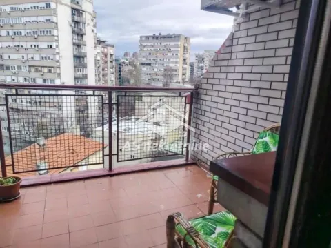 Izdavanje, dvosoban stan, 77m², Južni Bulevar, Vračar Sve Podlokacije - image 7