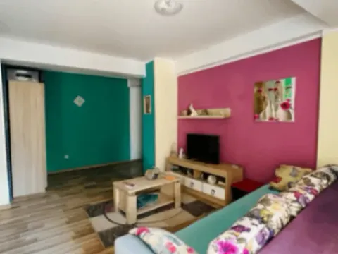 Prodaja, dvosoban stan, 70m², Centar, Bar - image 8