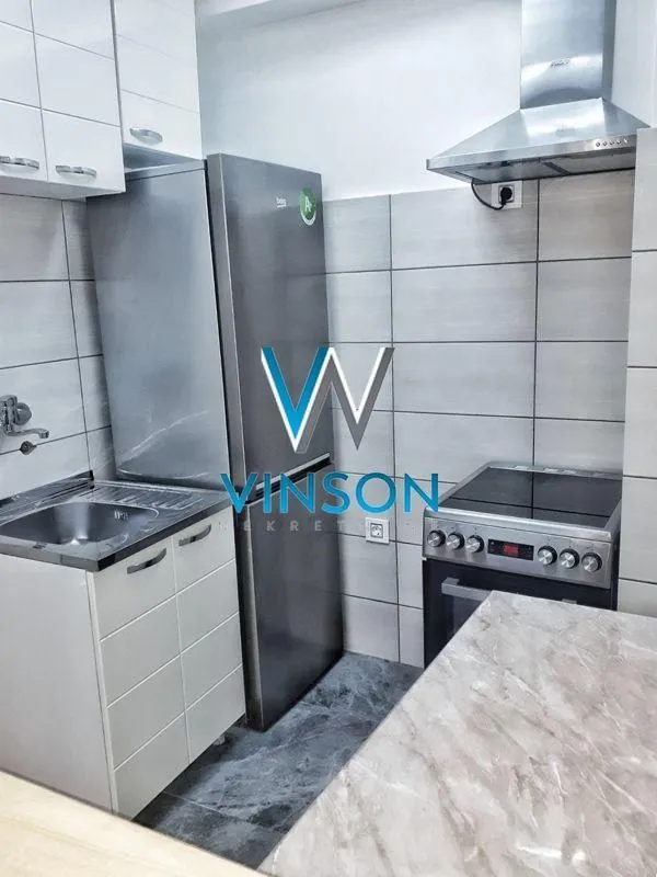 Izdavanje, jednosoban stan, 42m², Centar, Novi Sad