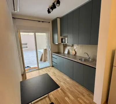 Sale, one bedroom apartment, 34m², Bečići, Budva - image 2