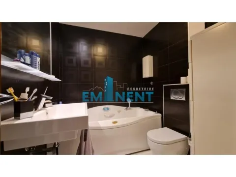 Sale, house, 360m², Bezanijska Kosa 2, Bežanijska Kosa Sve Podlokacije - image 16