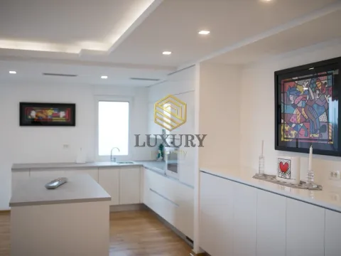 Rent, three bedroom apartment, 123m², Momišići, Podgorica - image 15