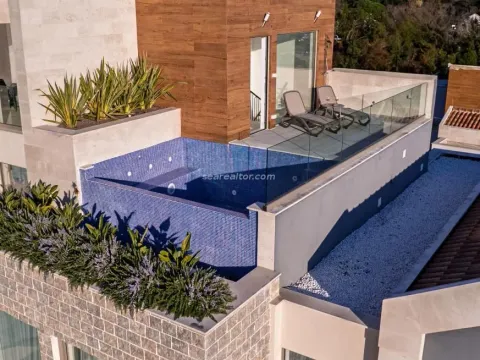 Prodaja, kuća, 288m², Donja Lastva, Tivat - image 27