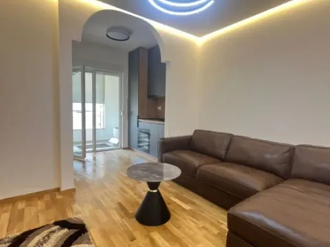 Sale, one bedroom apartment, 37m², Bečići, Budva - image 4