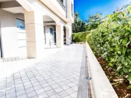 Izdavanje, poslovni prostor, 66m², Centar, Podgorica - image 10