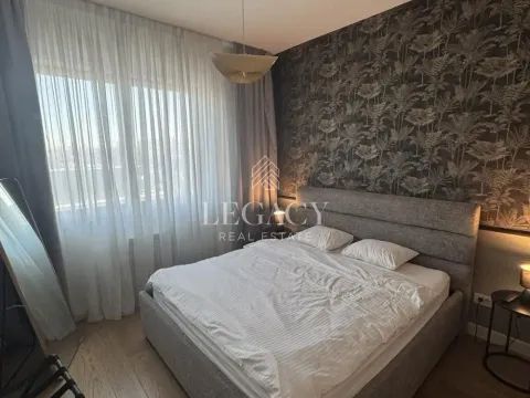 Rent, three bedroom apartment, 79m², Savski Venac, Beograd - image 17