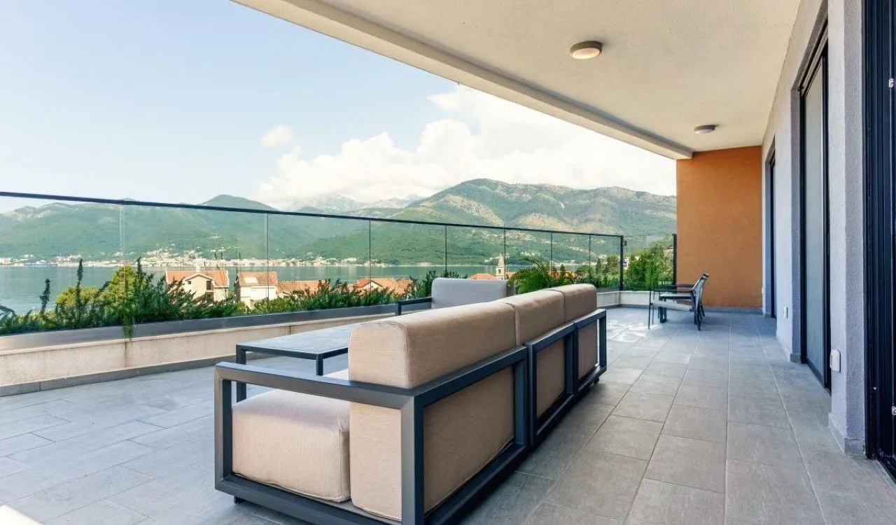 Sale, two bedroom apartment, 160m², Donja Lastva, Tivat