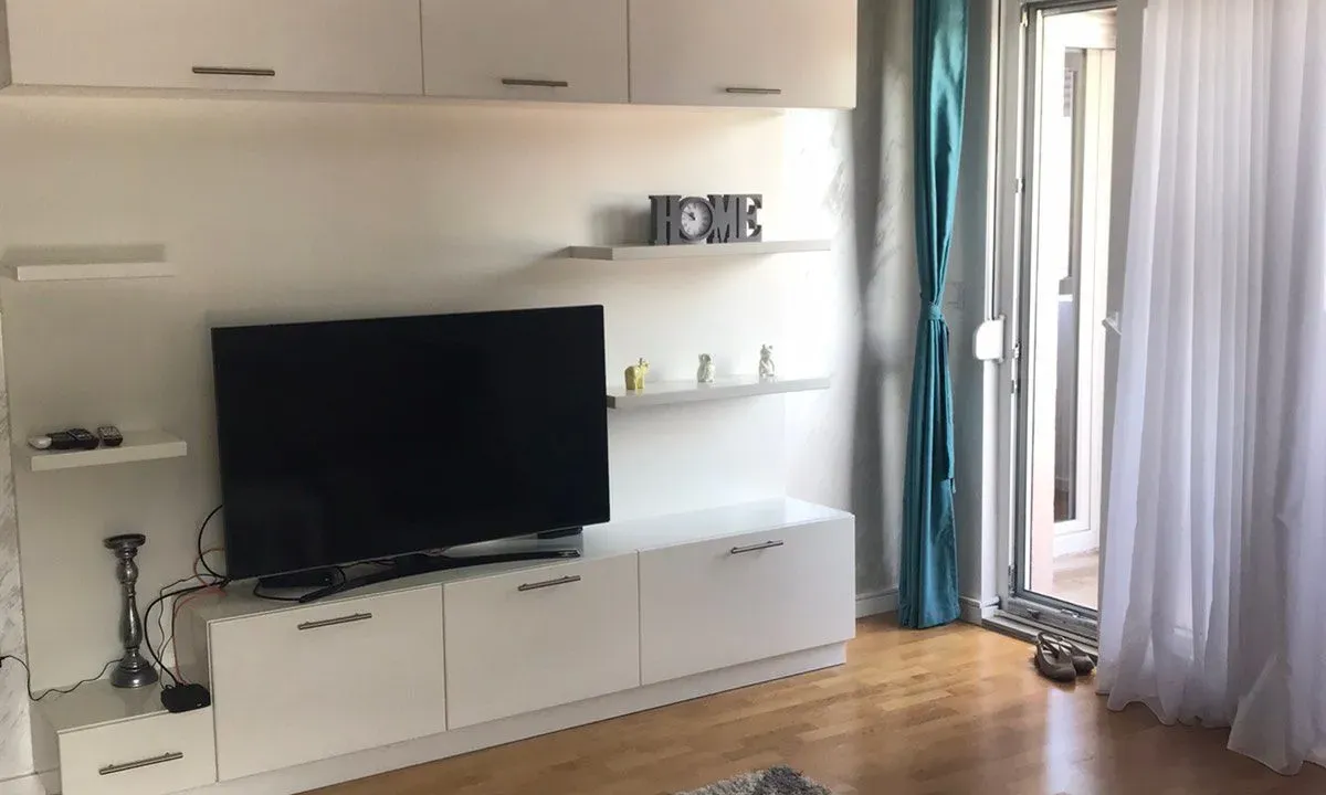 Prodaja, stan, 63m², Cetinje, Crna Gora
