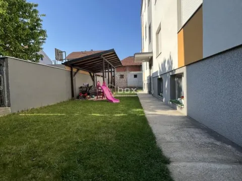 Sale, two bedroom apartment, 54m², Pantelej, Niš - image 12