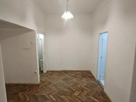 Prodaja, garsonjera, 21m², Stari grad, Novi Sad - image 3