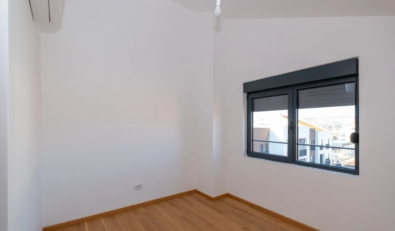 Rent, four bedroom apartment, 206m², Zabjelo, Podgorica