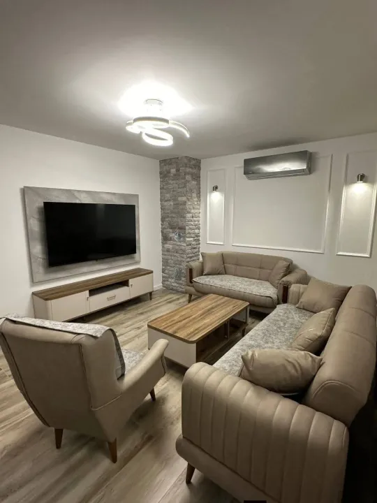 Prodaja, trosoban stan, 74m², Tuški Put, Podgorica