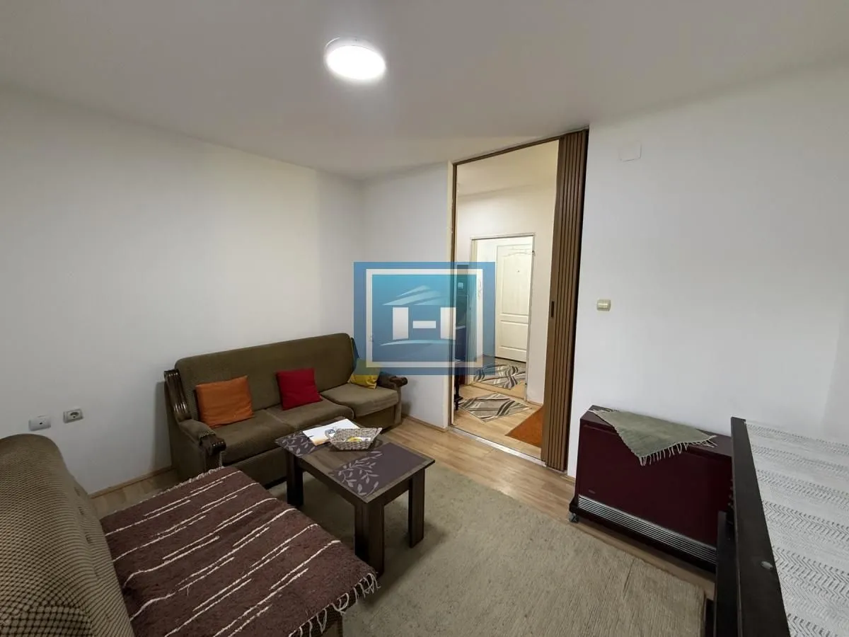 Izdavanje, garsonjera, 26m², Kajsijar, Jagodina