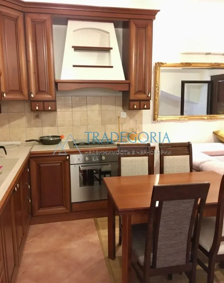 Prodaja, jednosoban stan, 50m², Petrovac, Budva