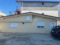 Izdavanje, kuća, 33m², Tološi, Podgorica - image 2