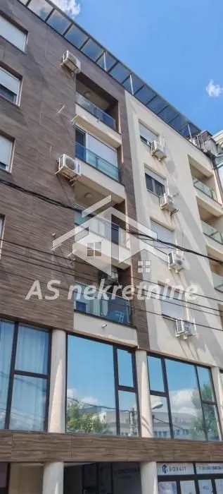 Prodaja, stan, 118m², Đeram Pijaca, Beograd