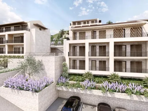 Prodaja, trosoban stan, 106m², Kotor, Crna Gora - image 6