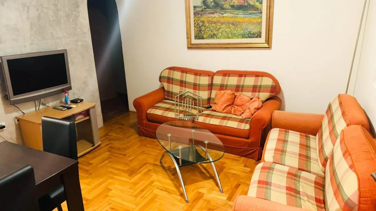 Izdavanje, jednosoban stan, 45m², Dalmatinska ulica, Podgorica