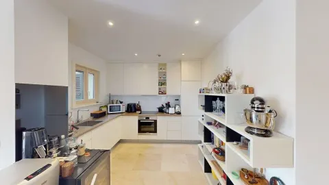 Prodaja, trosoban stan, 112m², Tivat, Crna Gora - image 7