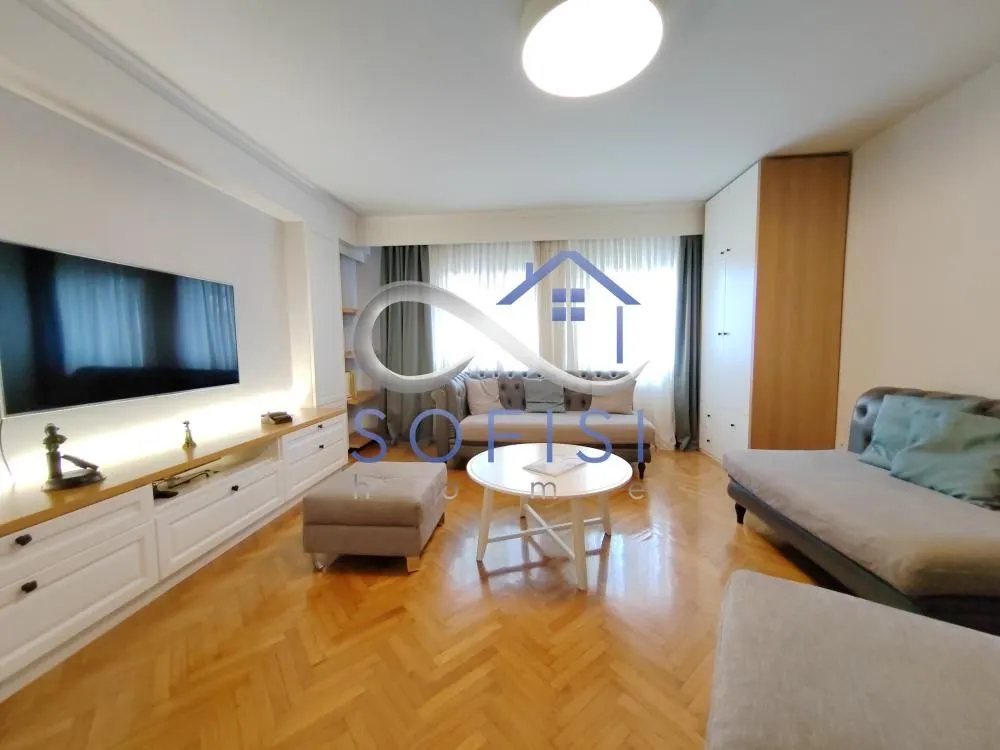 Izdavanje, četvorosoban stan, 100m², Novi Sad Sve Podlokacije, Novi Sad