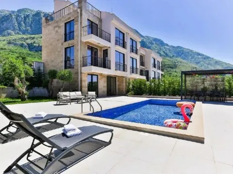 Prodaja, kuća, 223m², Reževići, Budva - image 7