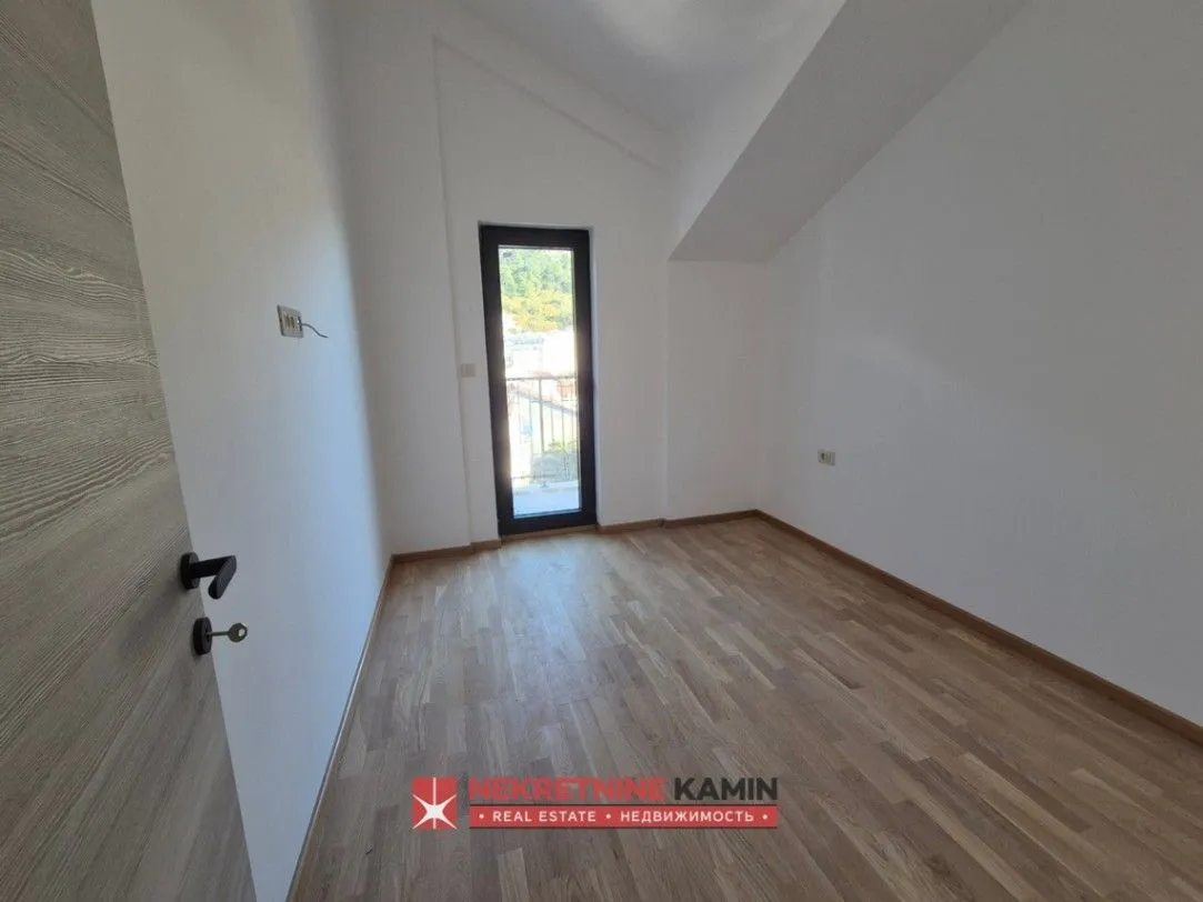 Prodaja, dvosoban stan, 53m², Adok, Budva