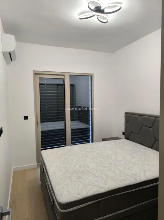 Prodaja, dvosoban stan, 51m², Dobrota, Kotor