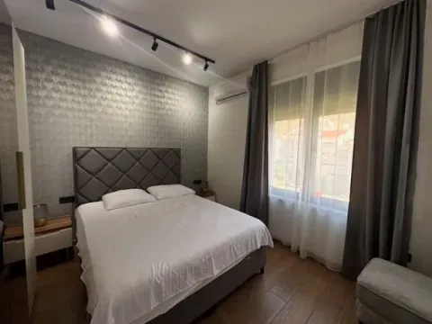 Rent, two bedroom apartment, 90m², Seljanovo, Tivat - image 9