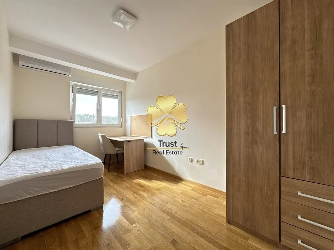 Rent, three bedroom apartment, 85m², City Kej, Podgorica
