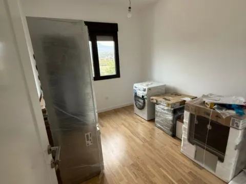 Prodaja, trosoban stan, 90m², Zagorič, Podgorica - image 8