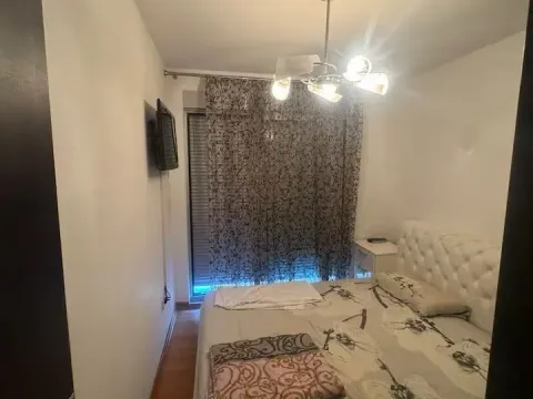 Rent, two bedroom apartment, 100m², Bečići, Budva - image 9