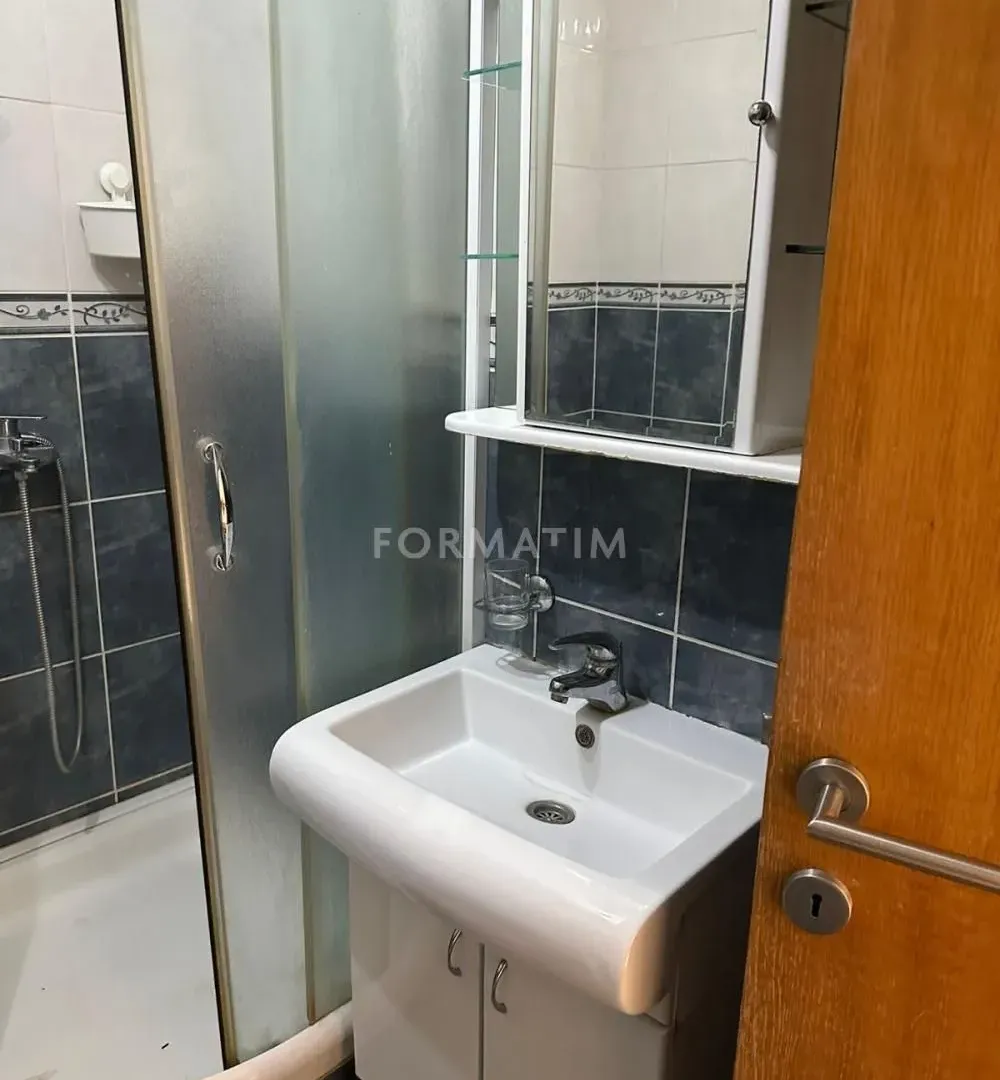 Izdavanje, trosoban stan, 80m², Trošarina, Voždovac Sve Podlokacije