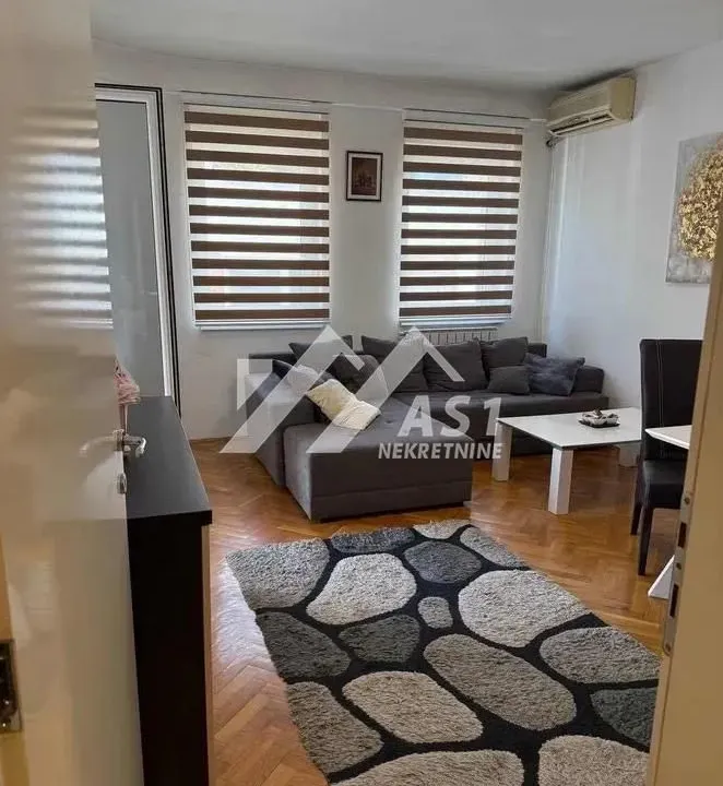 Izdavanje, dvosoban stan, 50m², Novi Sad Sve Podlokacije, Novi Sad
