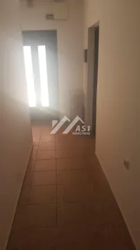 Izdavanje, kuća, 200m², Vidovdansko naselje, Novi Sad Sve Podlokacije - image 5