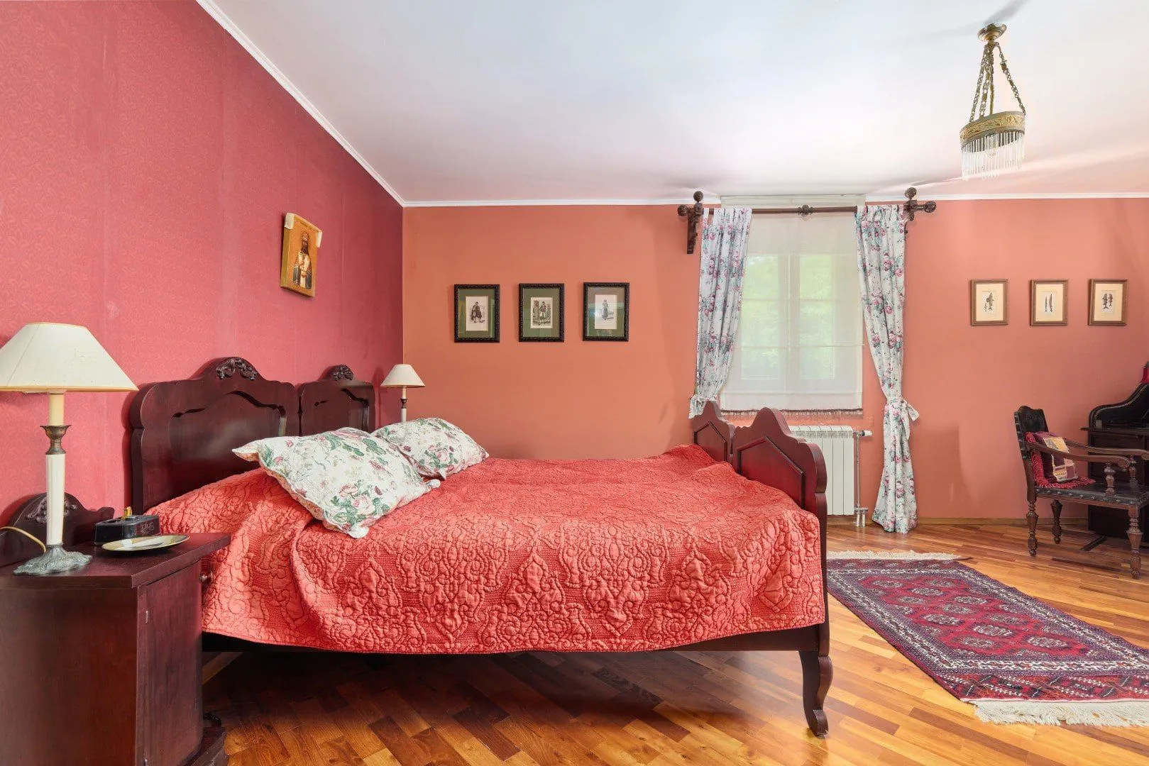 Rent, house, 2117m², Kotor, Crna Gora