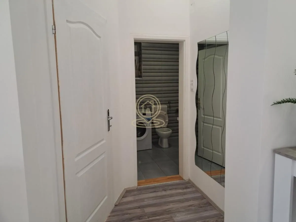 Prodaja, trosoban stan, 71m², Bulevar Oslobodjenja, Novi Sad Sve Podlokacije