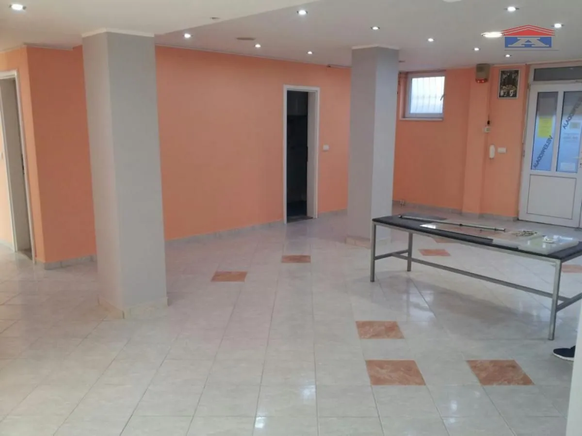 Sale, office space, 260m², Sajmište, Novi Sad