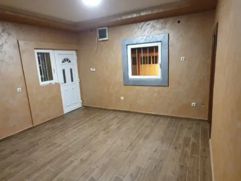 Rent, office space, 461m², Zeta, Podgorica - image 3