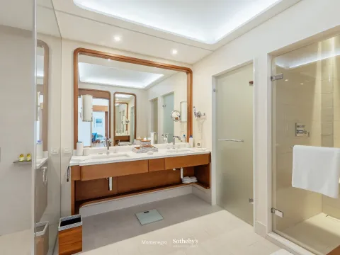 Sale, four bedroom apartment, 620m², Porto Montenegro, Tivat - image 18