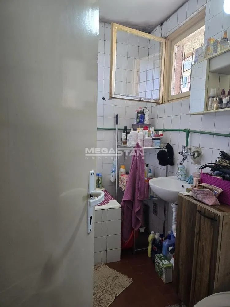 Prodaja, jednosoban stan, 33m², Čukarica, Beograd