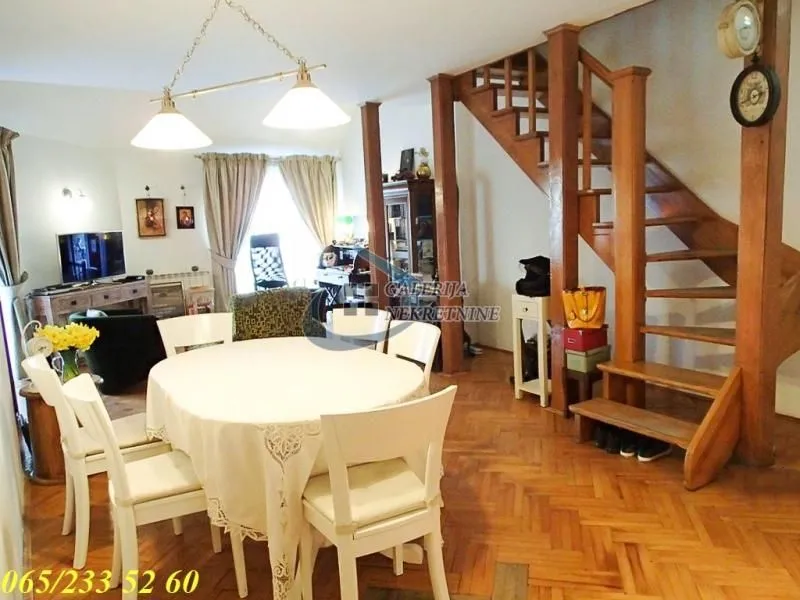 Sale, four bedroom apartment, 110m², Stari Grad, Beograd